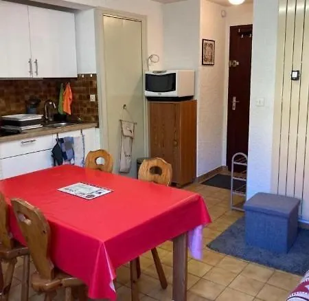 Apartment Studio Avec Cabine *